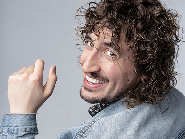 Der März im Theater. Feine Frühlingsgefühle auf der Bühne