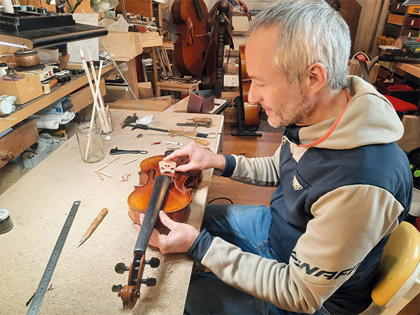 Michael Stauders Gefühl für Klang. Geigenbau: Hingabe und Leidenschaft für ein formschönes Instrument