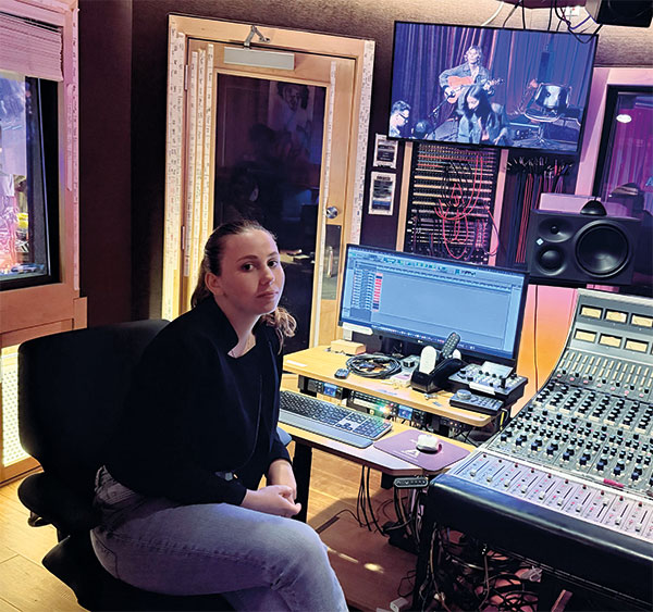 Thessa Longobardi: la passione per l’arte non conosce confini