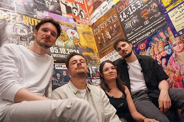 The Fever Week, la band formata da musicisti di quattro nazionalità diverse